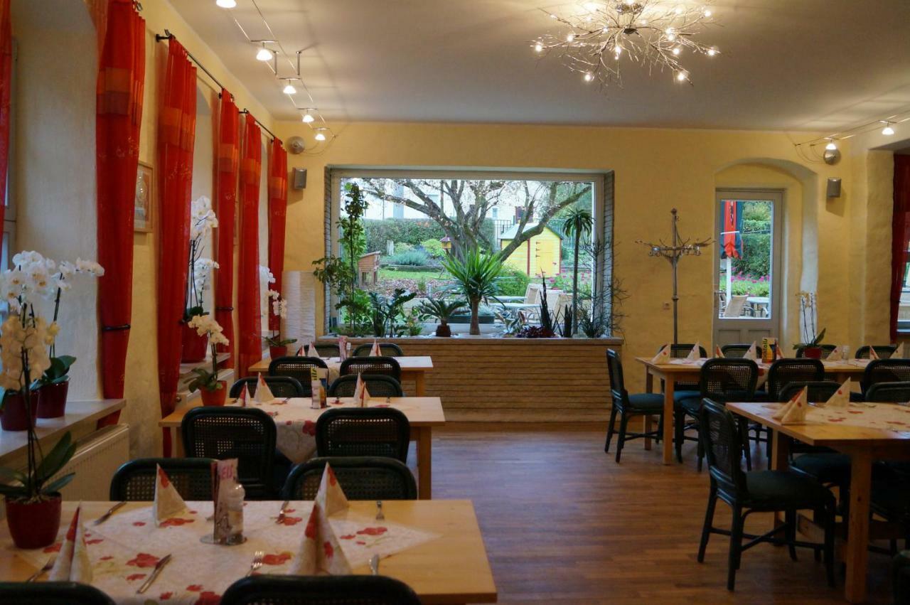 Ferienwohnungen Im Gasthaus Zur Gruenen Wiese Sebnitz Buitenkant foto